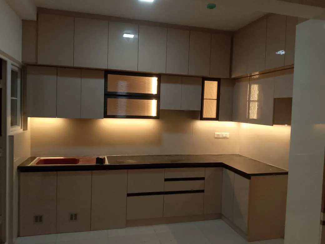 Gloss Modular Kitchen — kitchen interior by Nook & Kove, Bengaluru